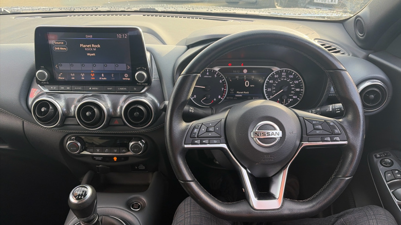 Nissan Juke 1.0 DiG-T 114 N-Connecta 5dr Petrol Hatchback